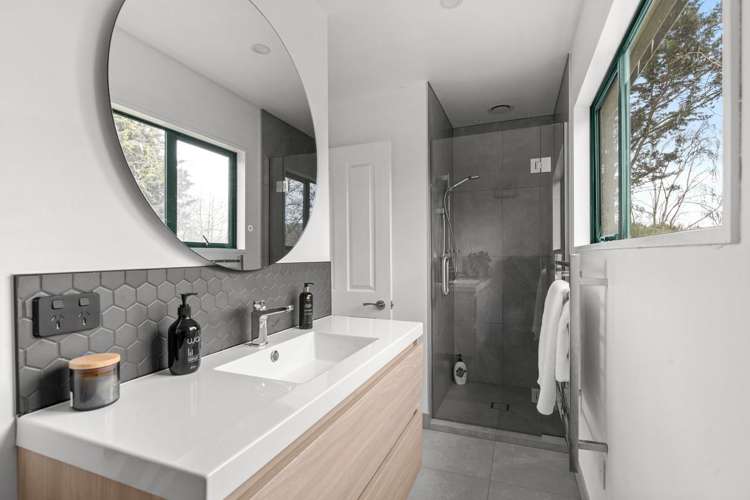 8 Letts Gully Road Alexandra_9