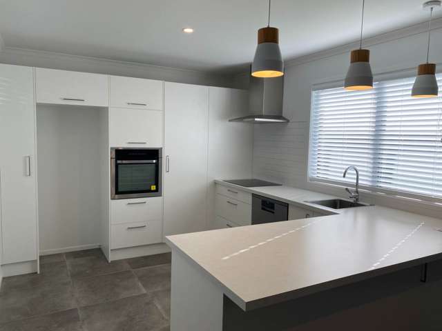 7 Simmonds House Road Paerata_1
