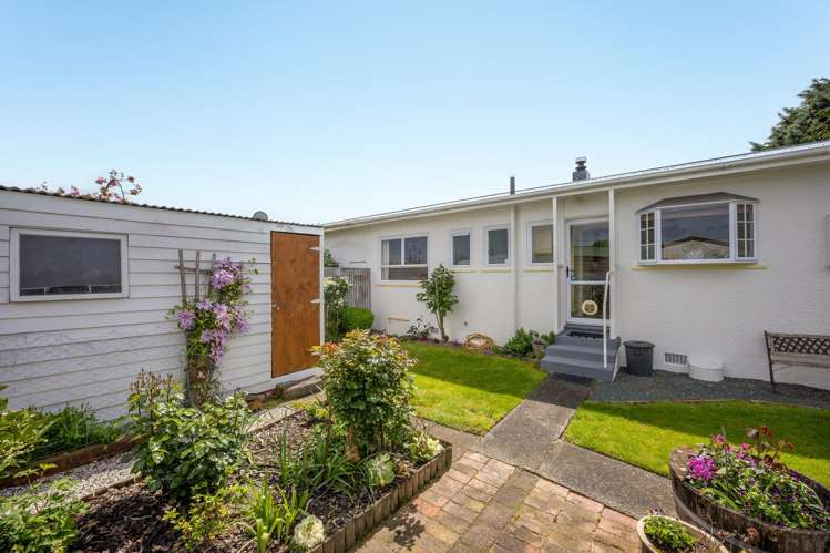 1/22 Kipling Crescent Stoke_10