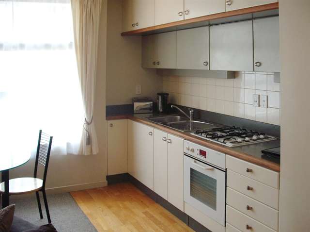 Neat and Tidy 1 Bedroom Apartment