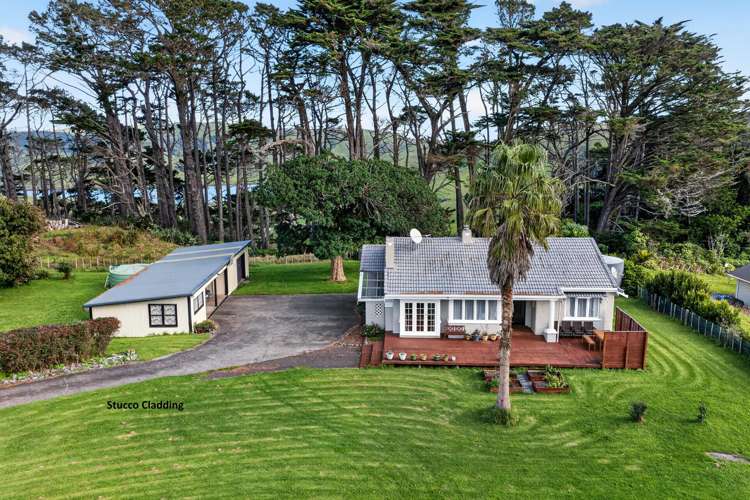 1431 Awhitu Road_0