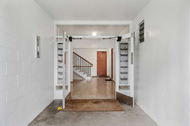 11/87 Beresford Street Freemans Bay_2