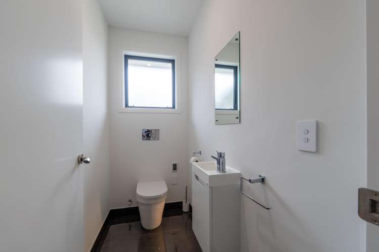 101 Hoffman Court Waikiwi_28