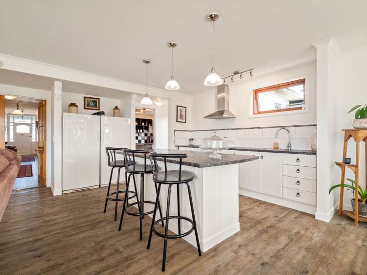 18 Nottingham Crescent Calton Hill_1