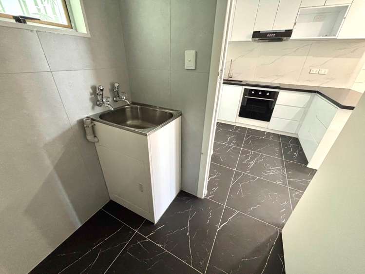 Cheviot Street Woodhill_5