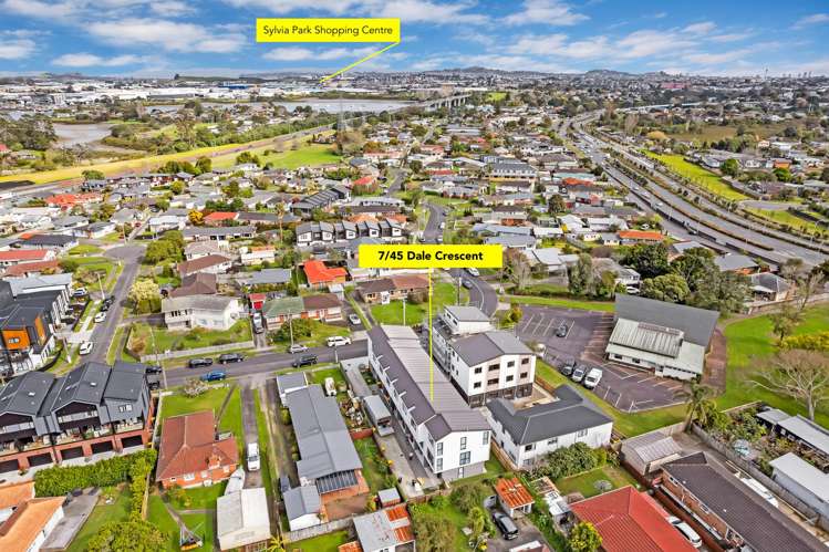 7/45 Dale Crescent Pakuranga_16