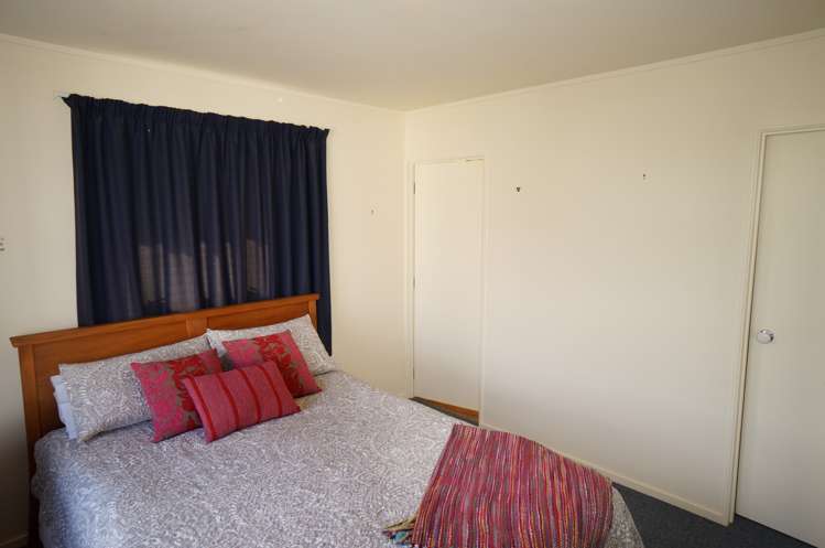 33 Shearwater Street One Tree Point_8