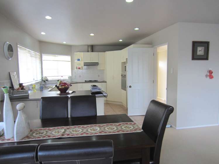 1/51 Hayr Road Three Kings_4