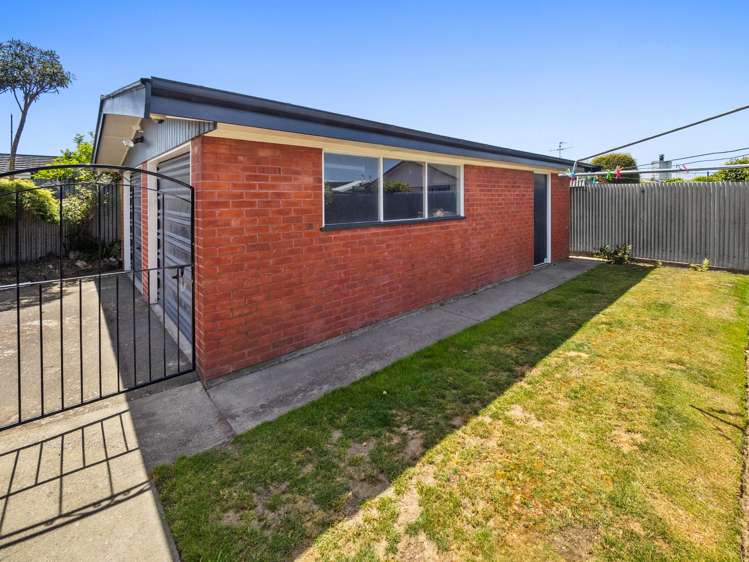 76 Allens Road Allenton_21