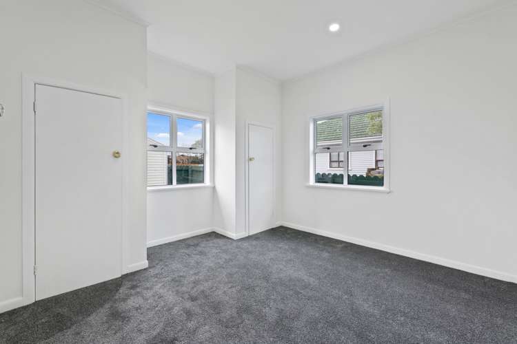 33 Earlsworth Road Mangere East_6