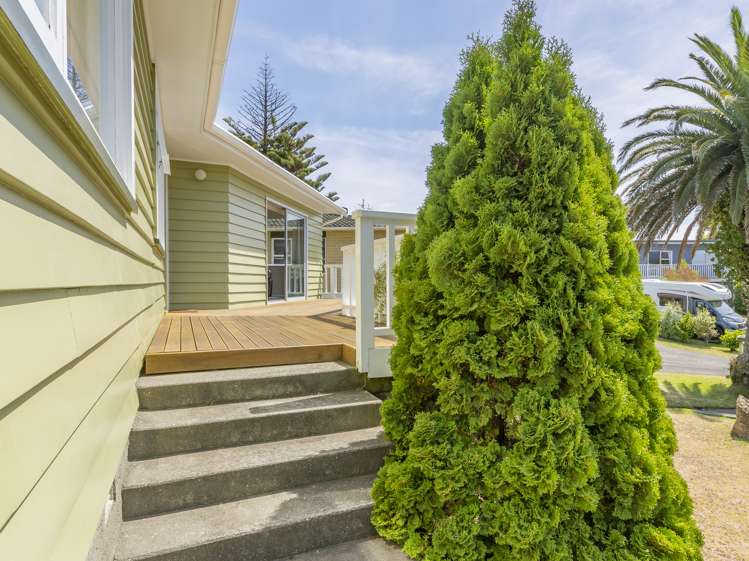 55 Teoti Street Paraparaumu Beach_1