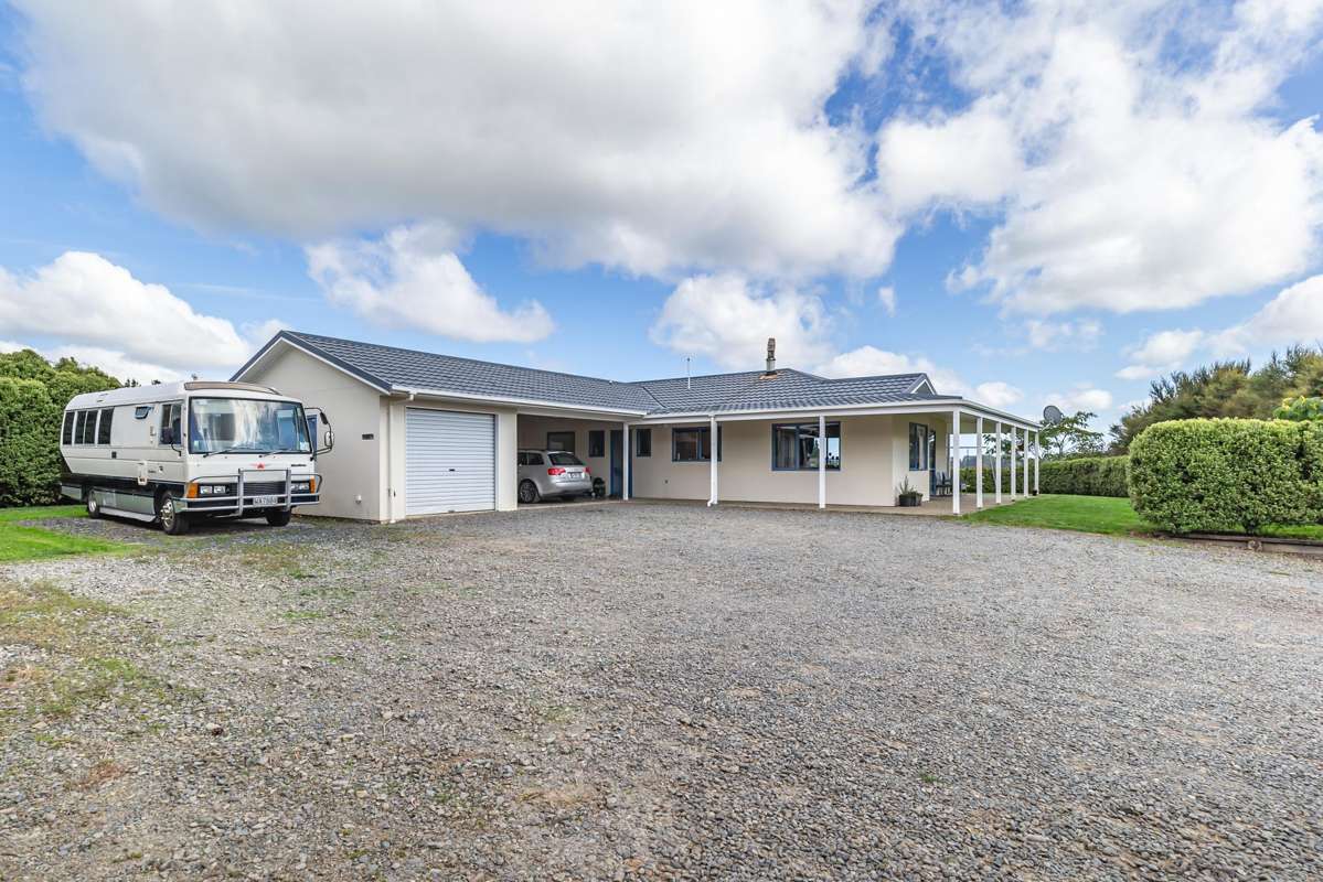 2 Wallace Loop Road_0