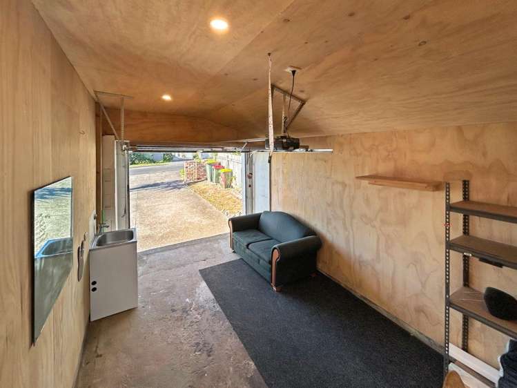  832 Whangaparaoa Road Manly_22