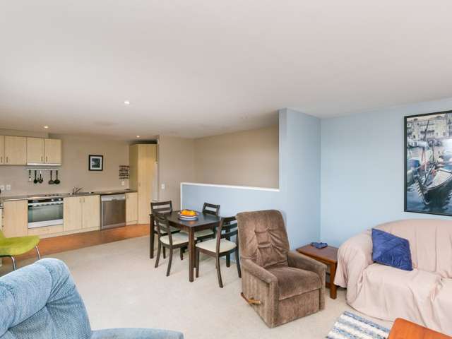 50/35 Pirie Street Mount Victoria_4