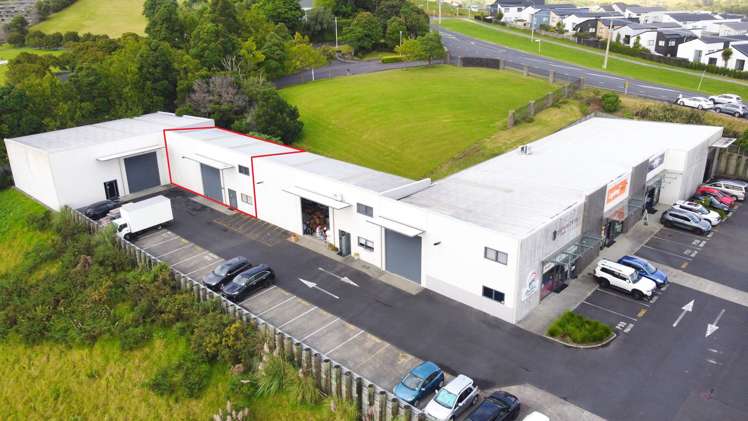 Unit 7/2181 East Coast Road_0