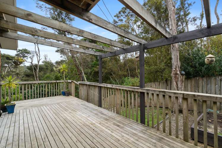 190A Howard Road Orere Point_6