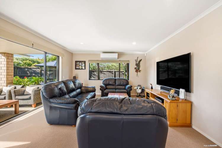 58 Pine Harbour Parade Beachlands_5