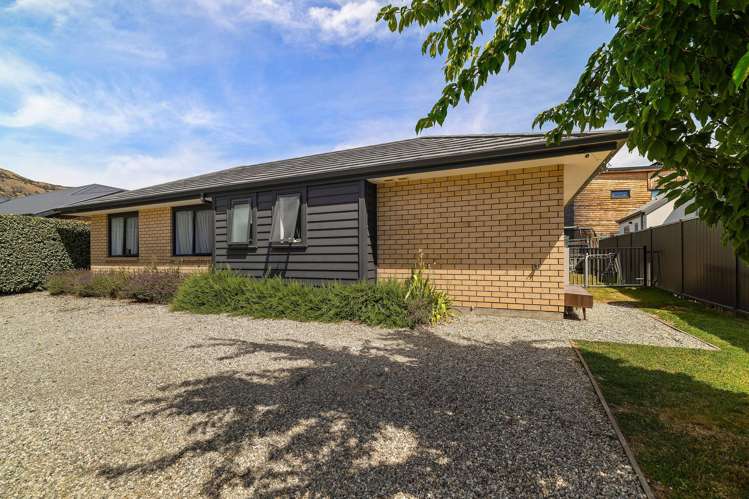 12 Silver Street Lower Shotover_16