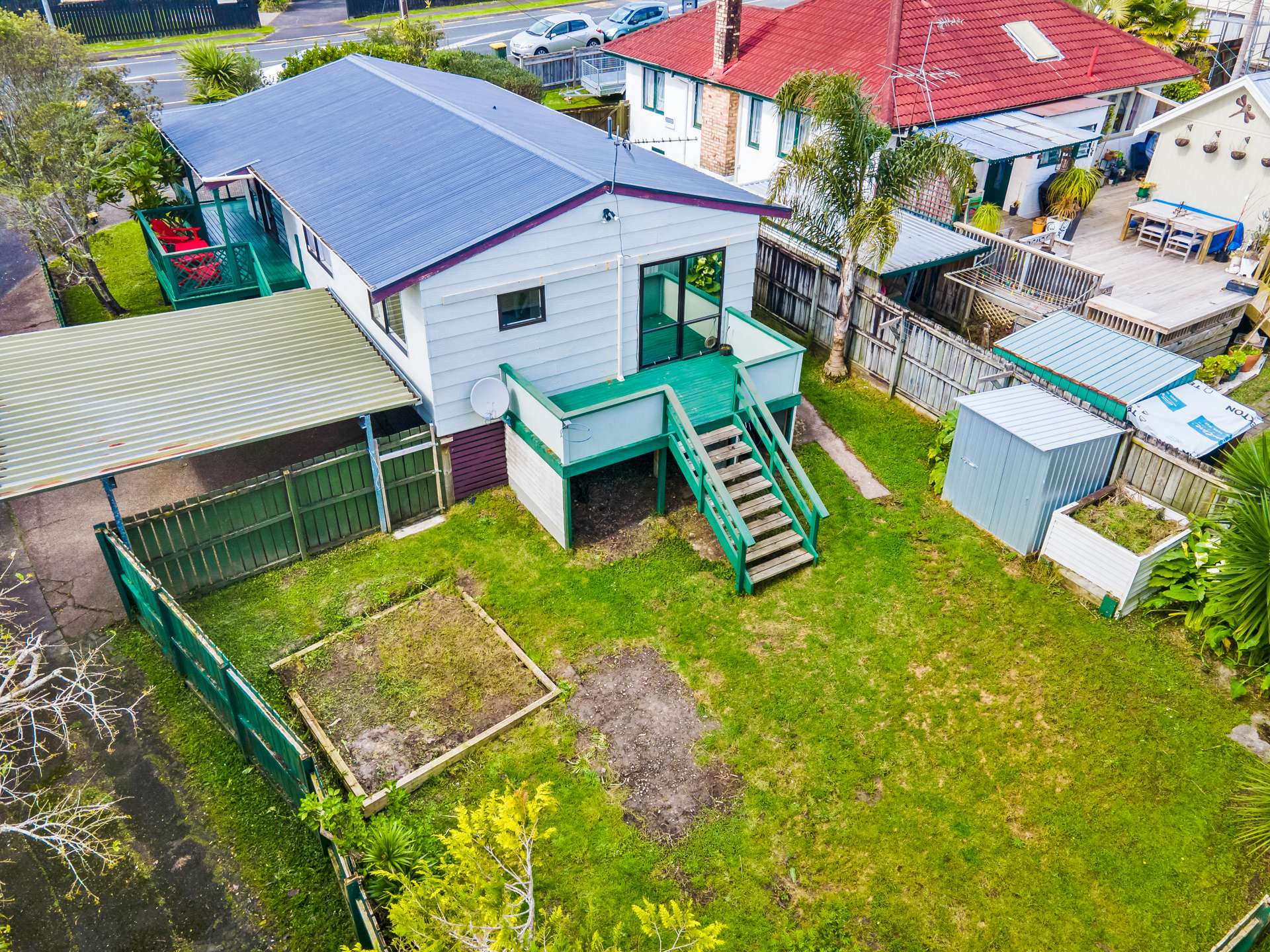 2/33 Forest Hill Road Henderson_0