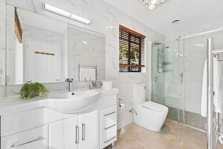 2 Maghera Drive East Tamaki Heights_13