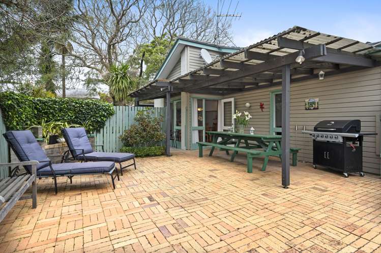 19a Clark Road Pahurehure_14