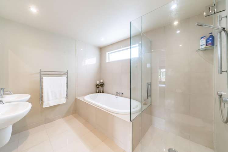 42 Cottle Park Drive Normandale_19