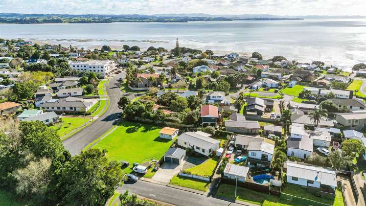 39 Stevenson Road Clarks Beach_18