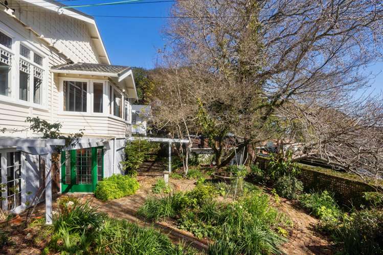 12 Ferner Avenue Mount Albert_34