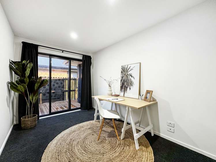 10 Ensete Road Wigram_15