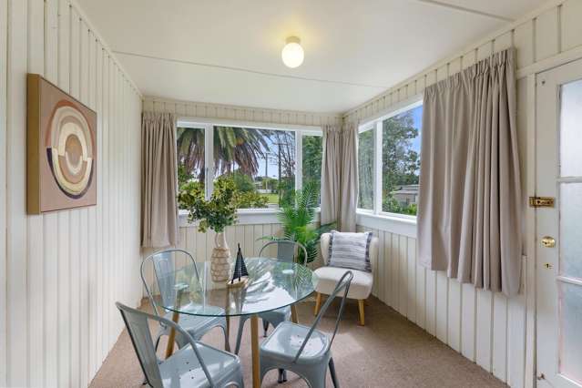 8 The Avenue Otaki Beach_4