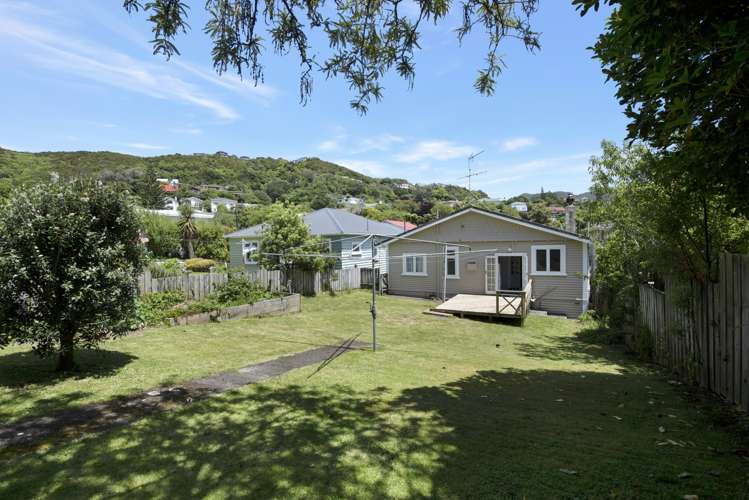 21 Burrows Avenue Karori_16