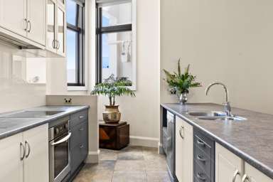 2/1 Emerson Street_1