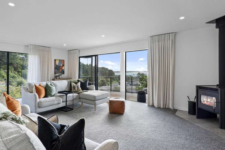 32 Soleares Avenue Mount Pleasant_6