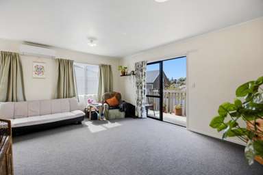 15A Newark Close_1