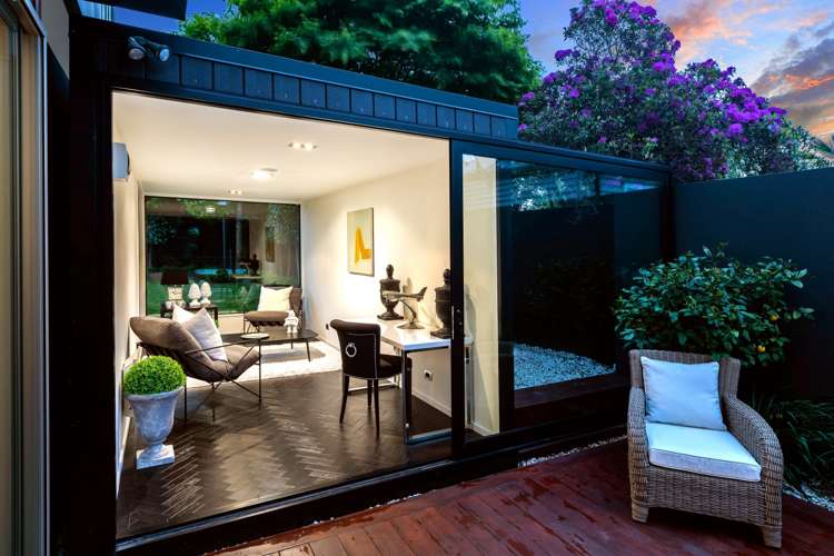 53 Hawthorne Street Strowan_16