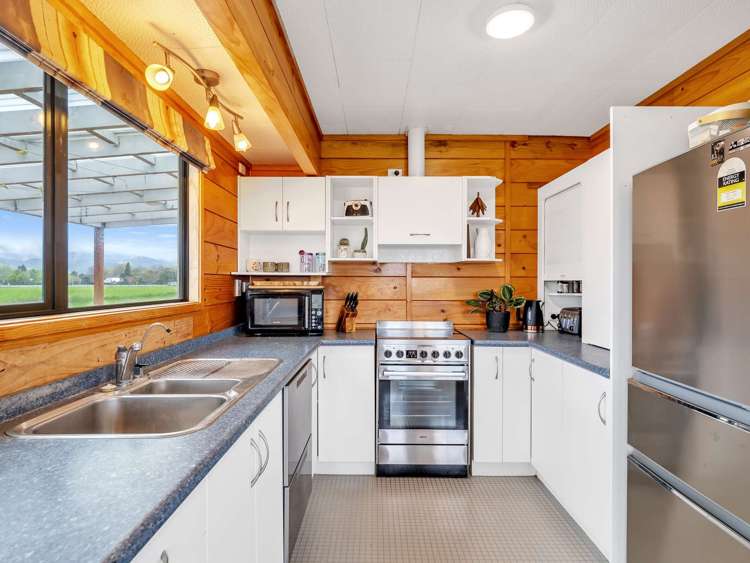 1700 State Highway 30 Te Teko_7