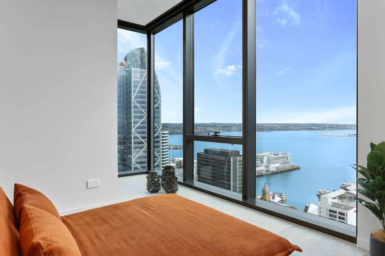 3401/10 Commerce Street City Centre_11