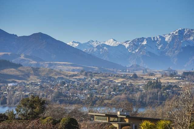 14 Elderberry Crescent Wanaka_1