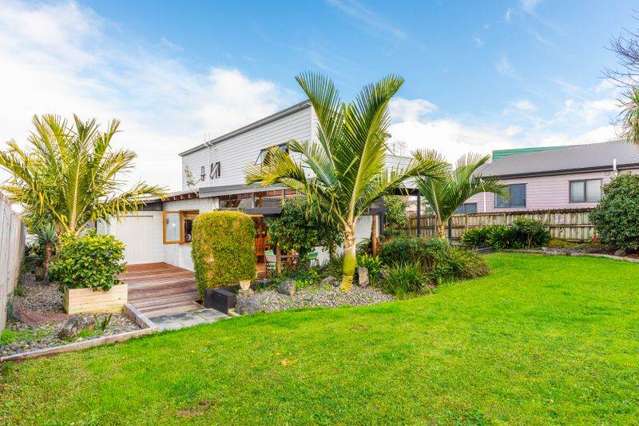 16 Sorrel Crescent Bucklands Beach_1