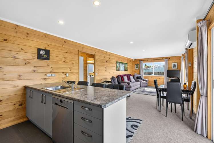 2 Rima Place Turangi_6