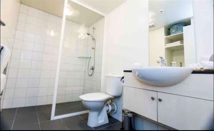 9/15 Gorge Road Queenstown_10