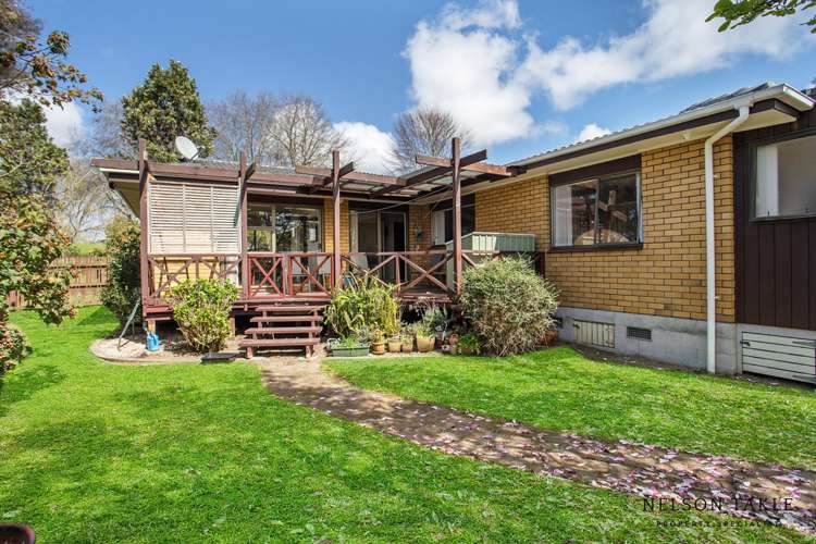 12 Muirfield Street Wattle Downs_16