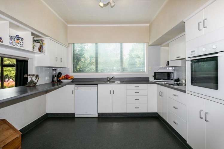 233 Te Mahanga Road Poukawa_4