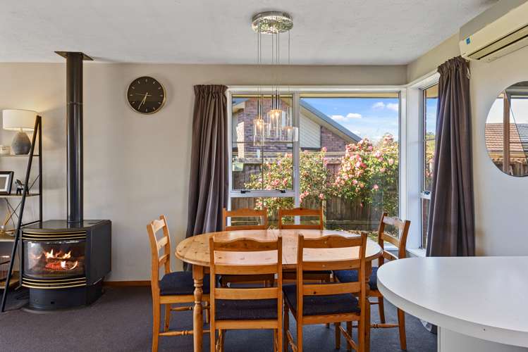 9 Heriott Close Burwood_6