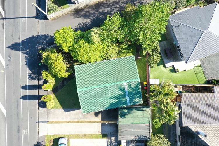 634a River Road Chartwell_2