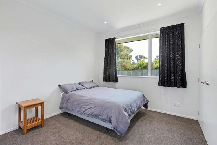 13 Kawatiri Place Westport_11