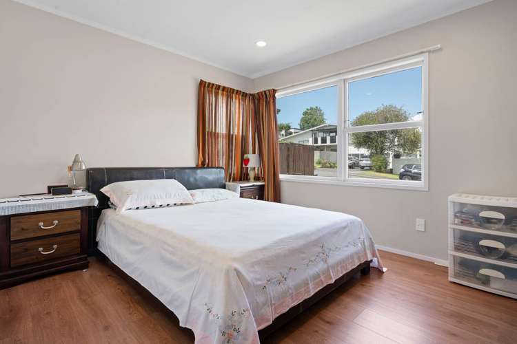 3 Pavola Grove Glenfield_11