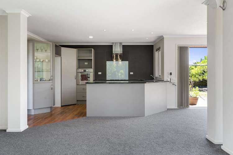 1 Monticello Key Papamoa_9