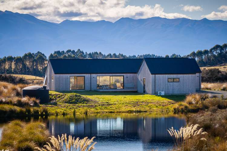 299a Sinclair Road Te Anau_1