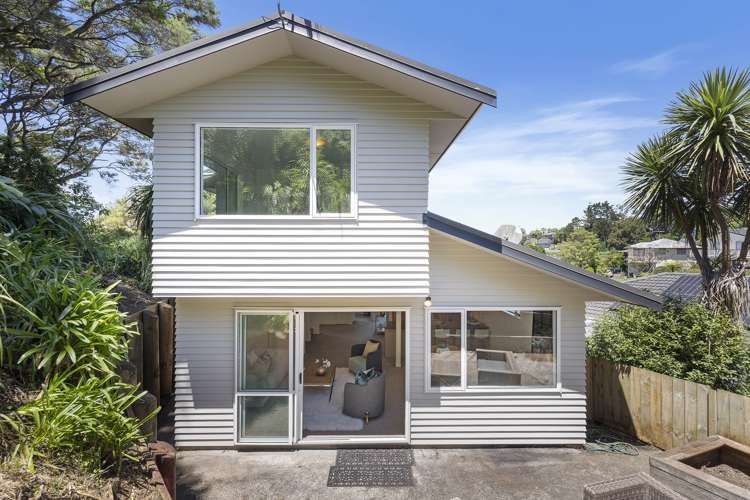 67a Ayton Drive Totara Vale_15